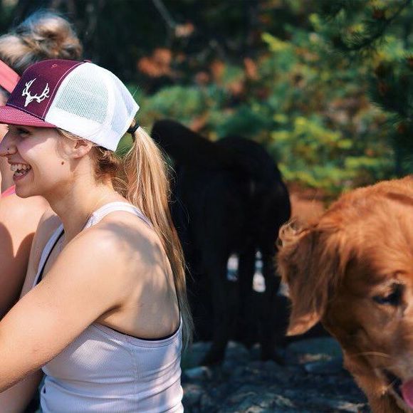 Meet your Posher, Ashlee - Picture 1 of 1